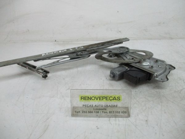 Elevador vidros frente direito RENAULT Megane III (BZ0_)