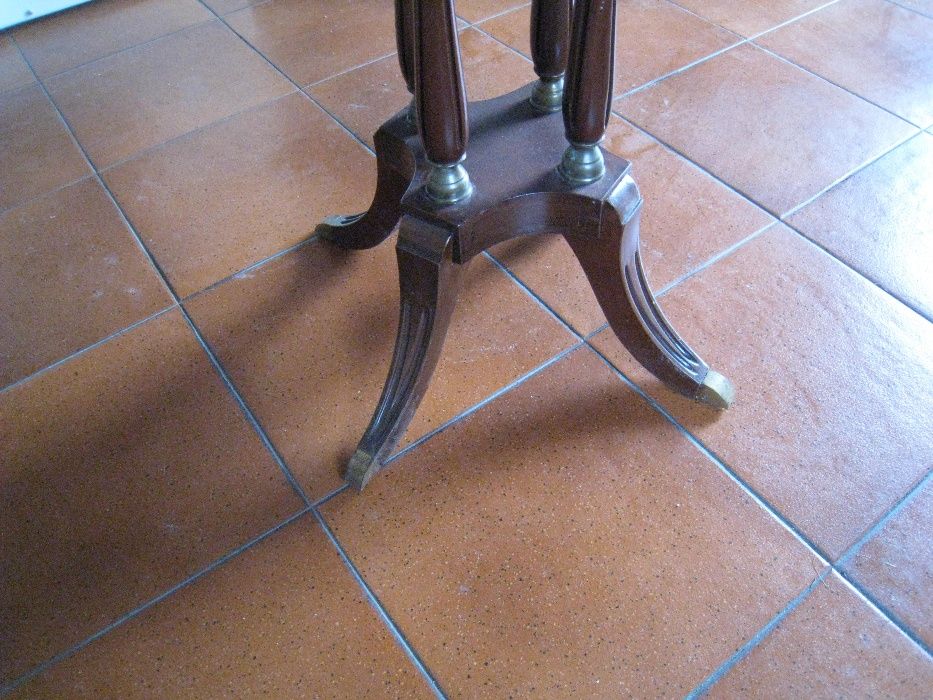 Mesinha decorativa