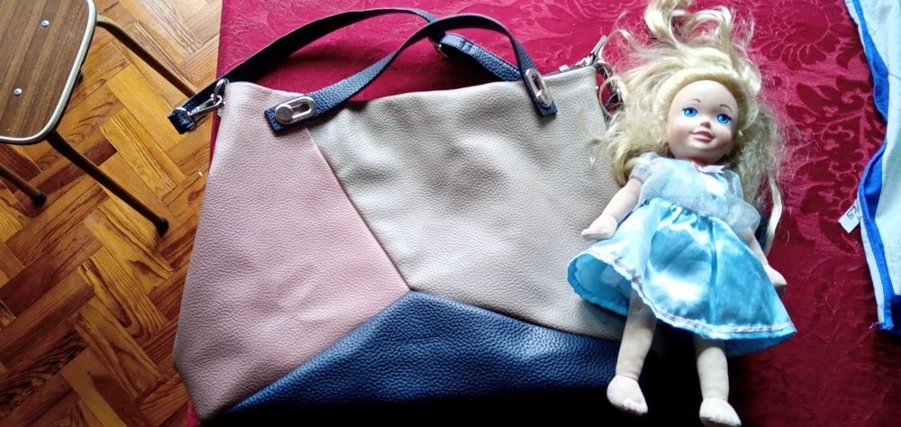 Aulas Chegaram! Mochilas Low Cost a se apresentarem5E-Estojos2EDesde2E