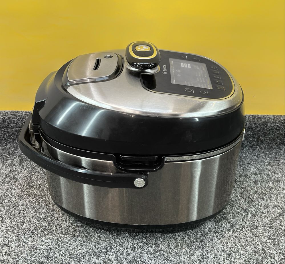 Мультиварка индукционная Bosch AutoCook MUC88B68 Скороварка