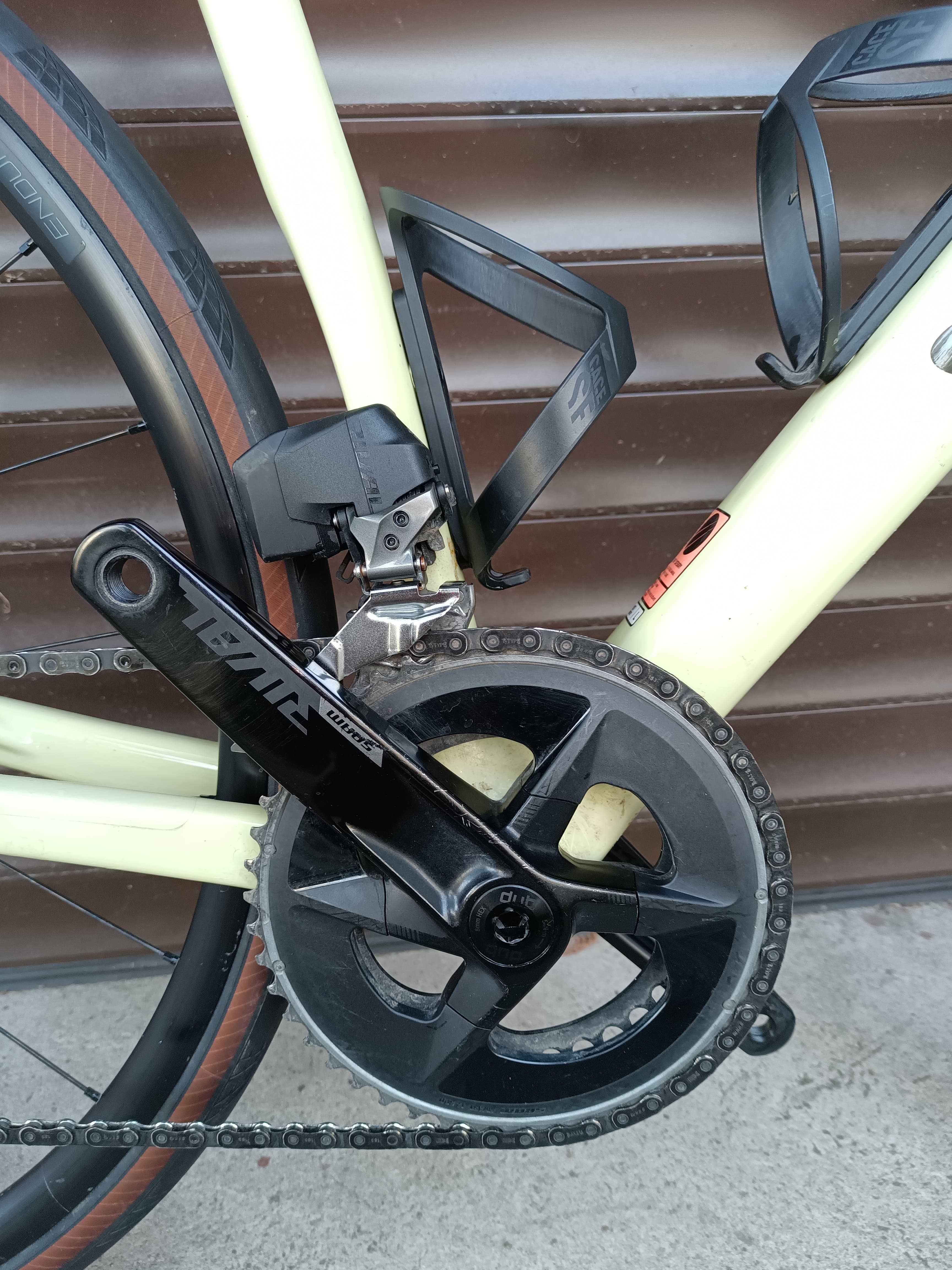 Rower Canyon Endurace CF SL 7 eTap Sram Rival AXS rozmiar L