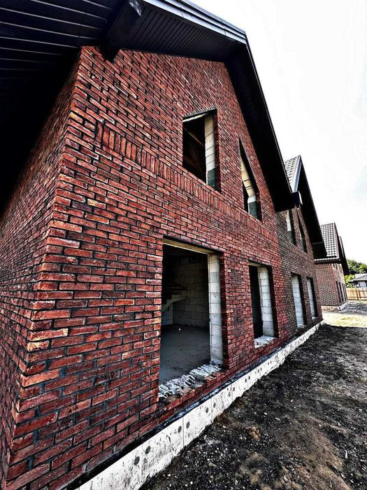 ПРОДАЖ готових будинків від ЗАБУДОВНИКА Баварська Кладка 4 км, 2 сотки