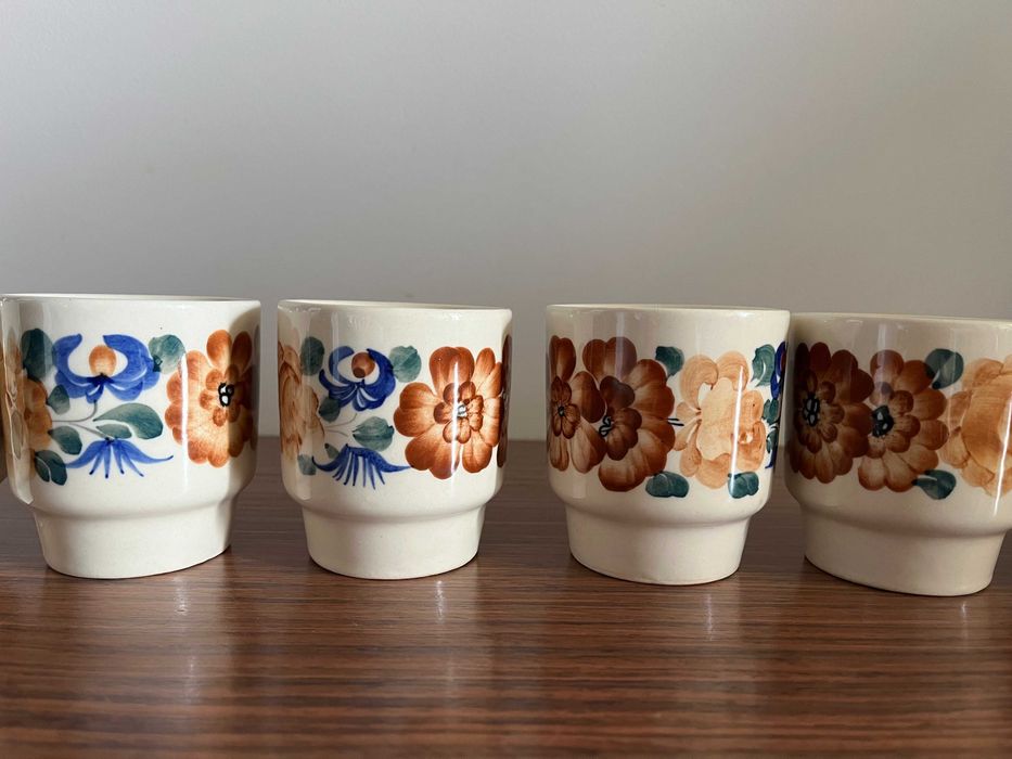 komplet czarek Włocławek - 6 sztuk