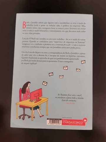 Livro- Anexos de Rainbow Rowell