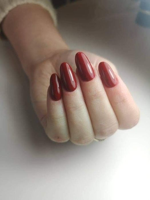 Stanowisko manicure/pedicure/inne zabiegi do wynajęcia. W cenie media.