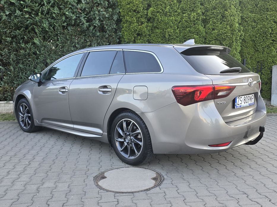 Toyota Avensis 1,6 D4d fajne ladne auto