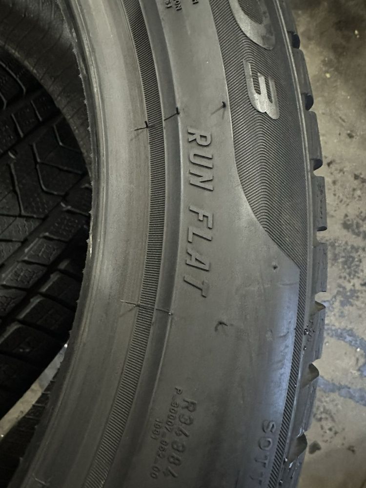 275/40/19+245/45/19 R19 Pirelli Sottozero 3 RSC 4шт зима