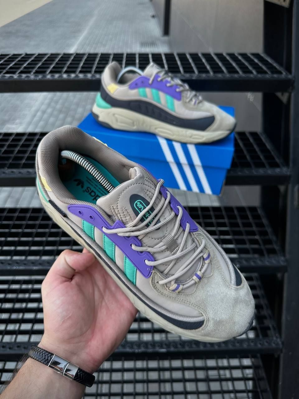 Чоловічі кросівки Adidas Oznova CORDURA