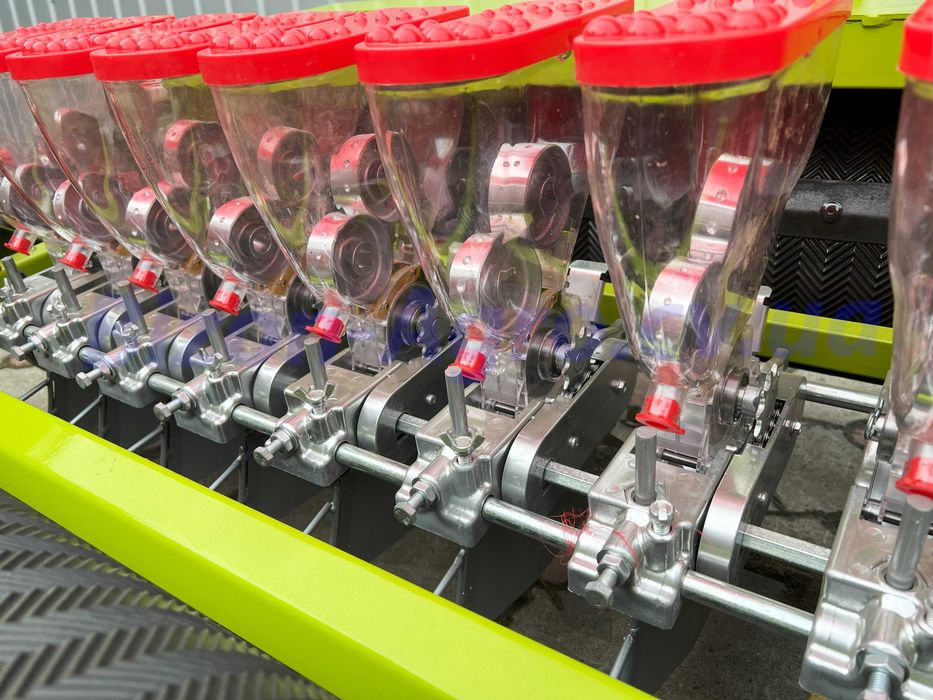 Сівалка овочева Самохідна 12-ти рядна (СО-12Д)