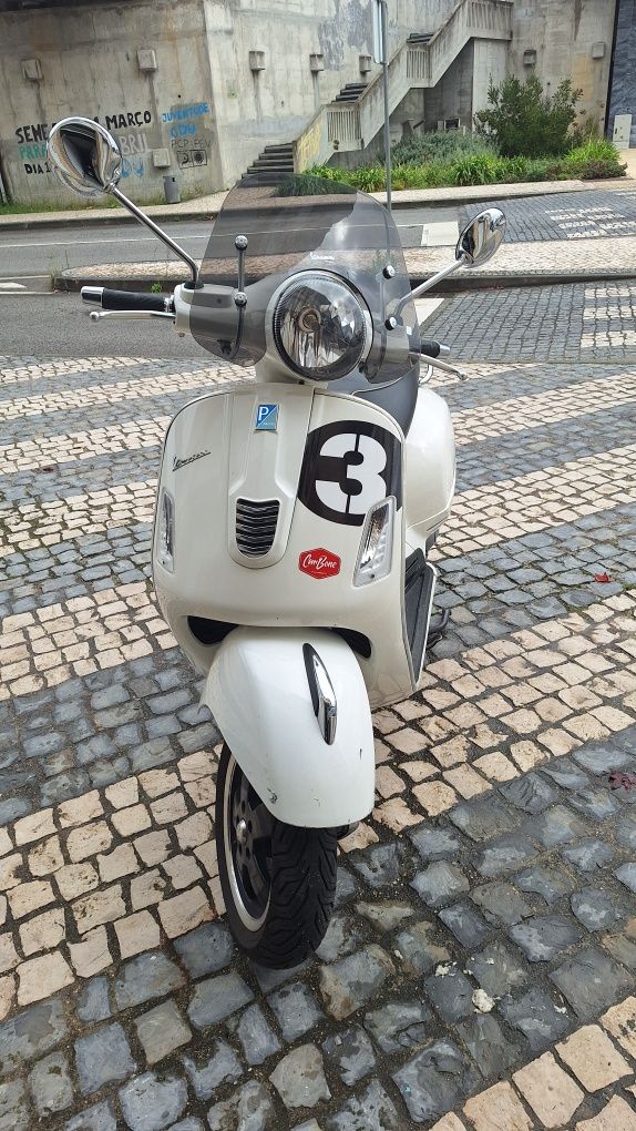 Vespa 300 Gts ABS