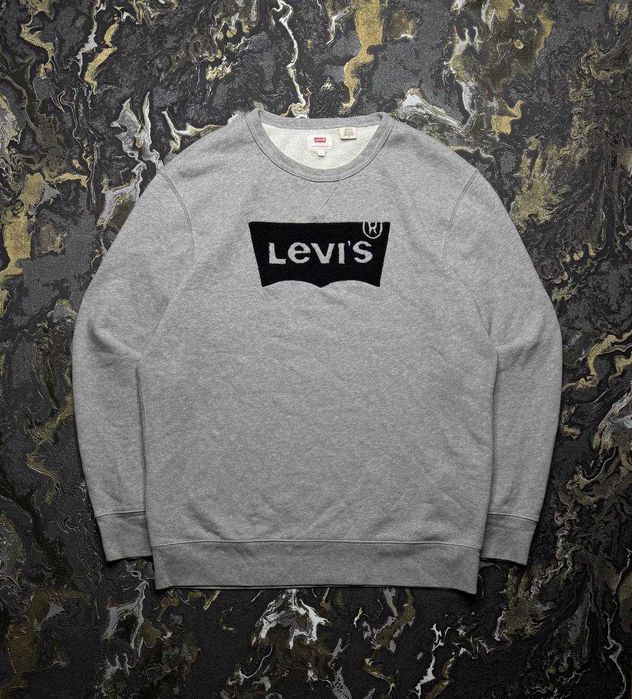 ~Levis basic sweatshirt~