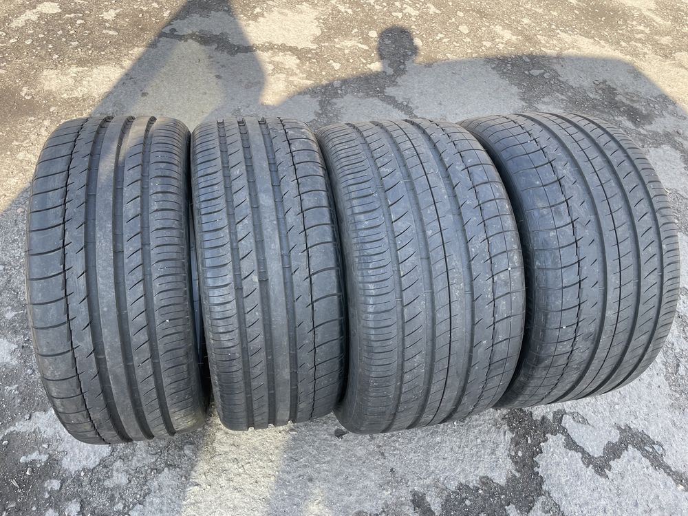 Michelin  pilot sport 235/40/18.     295/35/18