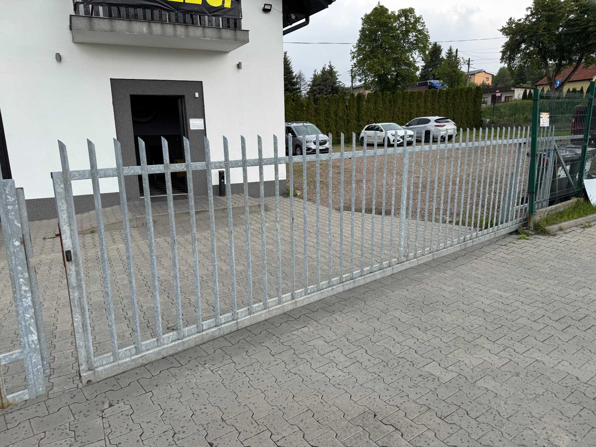 Brama Przesówna 6,5m z dostawką 9m Stan Bardzo Dobry Ocynkowana