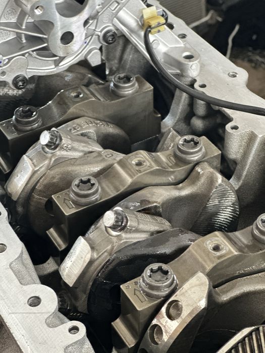 Ремонт двигателей Jaguar Land Rover Diesel 204 306 dt ingenium