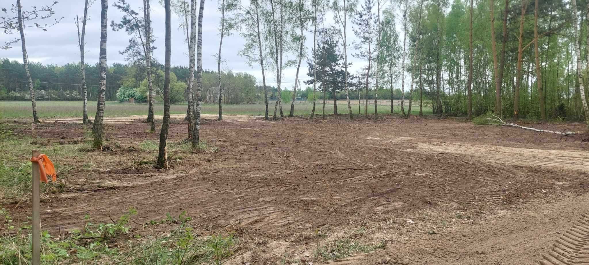 Sprzedam działkę leśną gmina Joniec +-1200m2