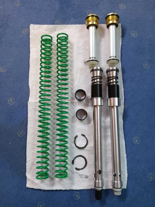 Nieużywane bebechy Marzocchi 888RV 35mm nieużywane