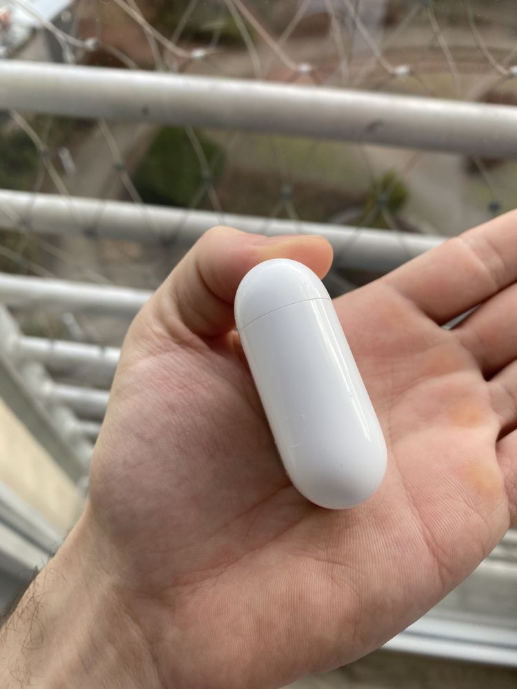 Etui Box ładujące Airpods 2  A1938 z ładowaniem bezprzewodowym