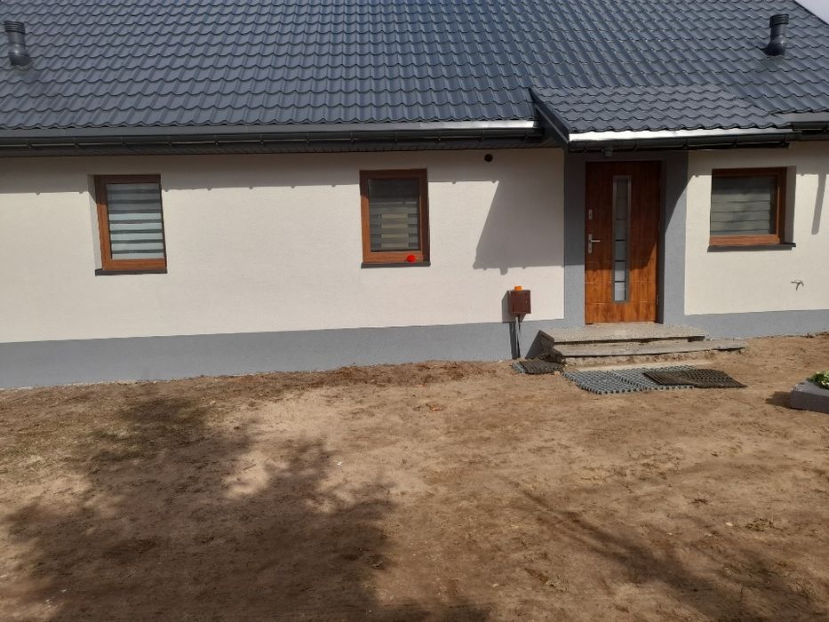 Docieplenia, Mycie i Malowanie Elewacji – Kompleksowe Usługi!