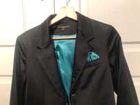bleiser  preto muito bonito  marca GALERIA PRIVADA (MADRID)  38