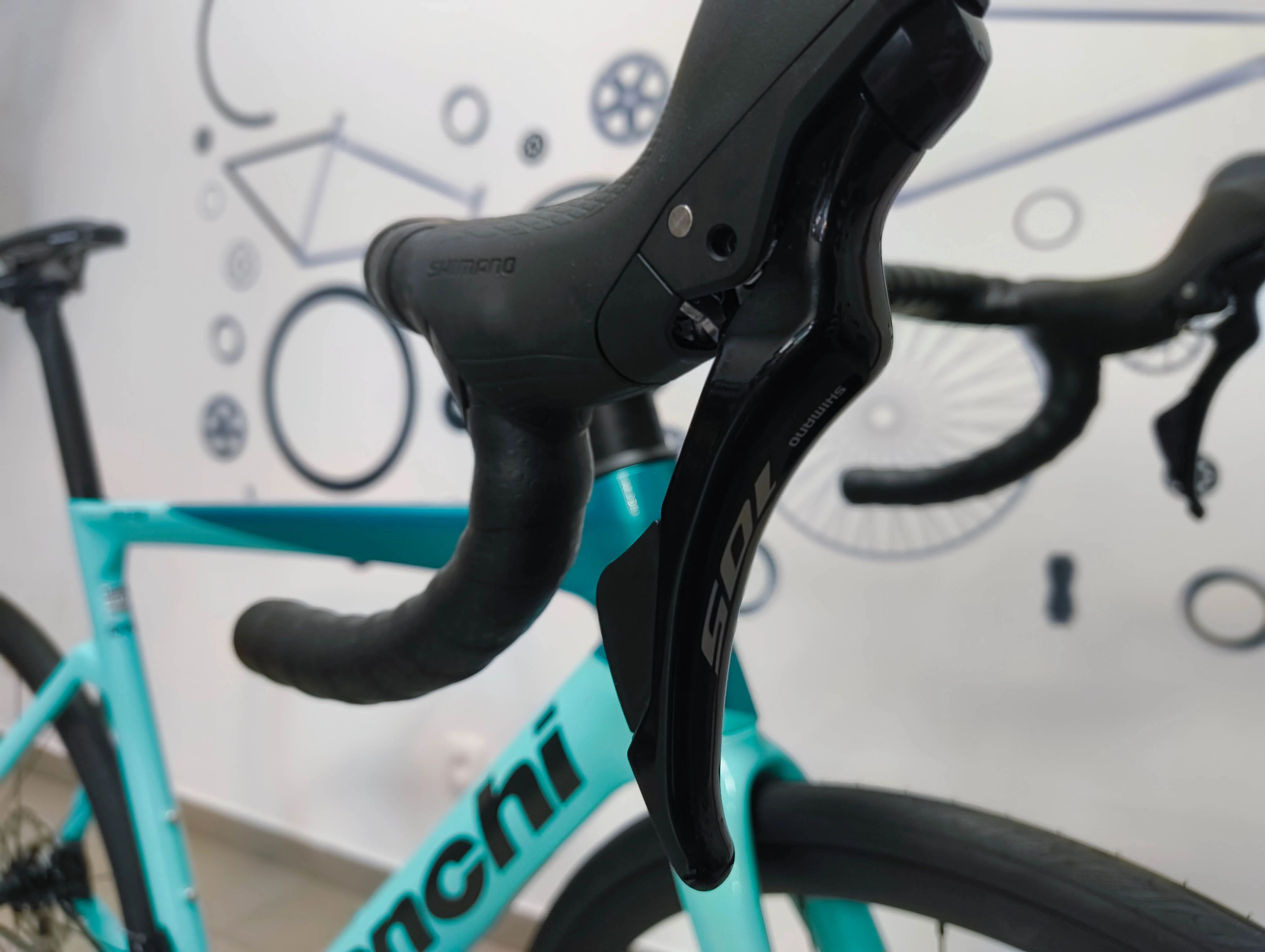 Rower Bianchi Oltre Race 105 12sp 2025