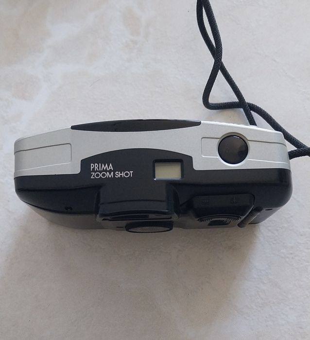 Máquina fotográfica analógica Canon Prima