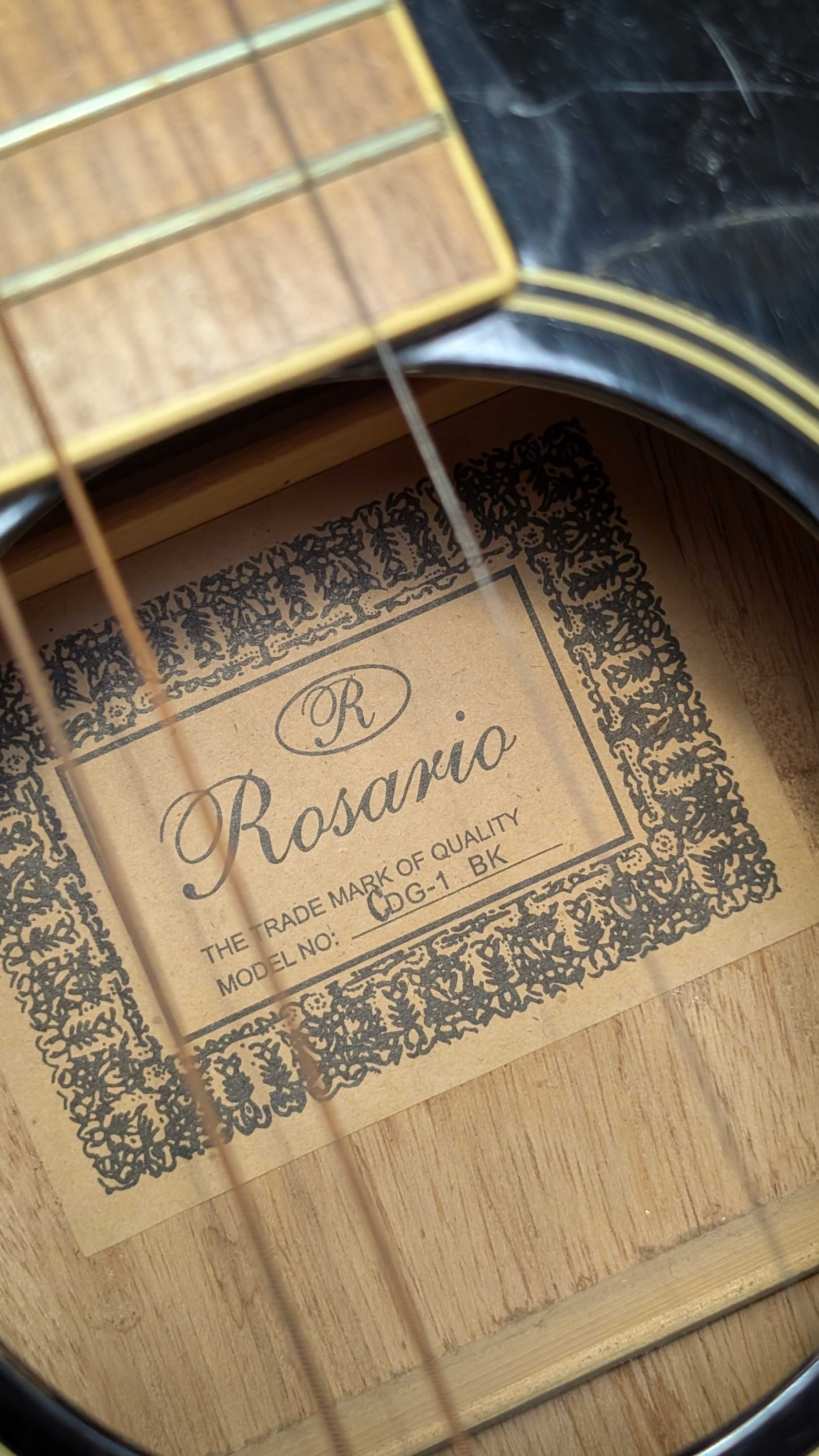 Czarna Gitara Akustyczna Rosario z Pokrowcem - Wygodna, na Start