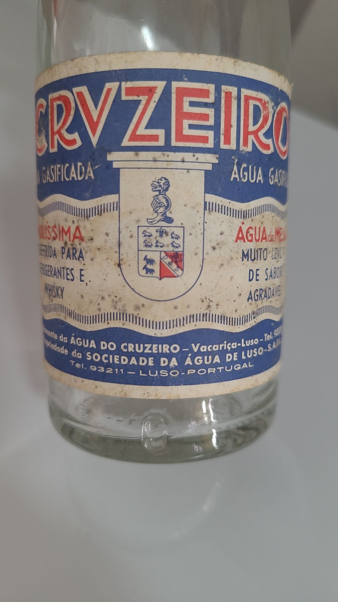 Garrafa antiga de Água do Crvzeiro c/rótulo papel
