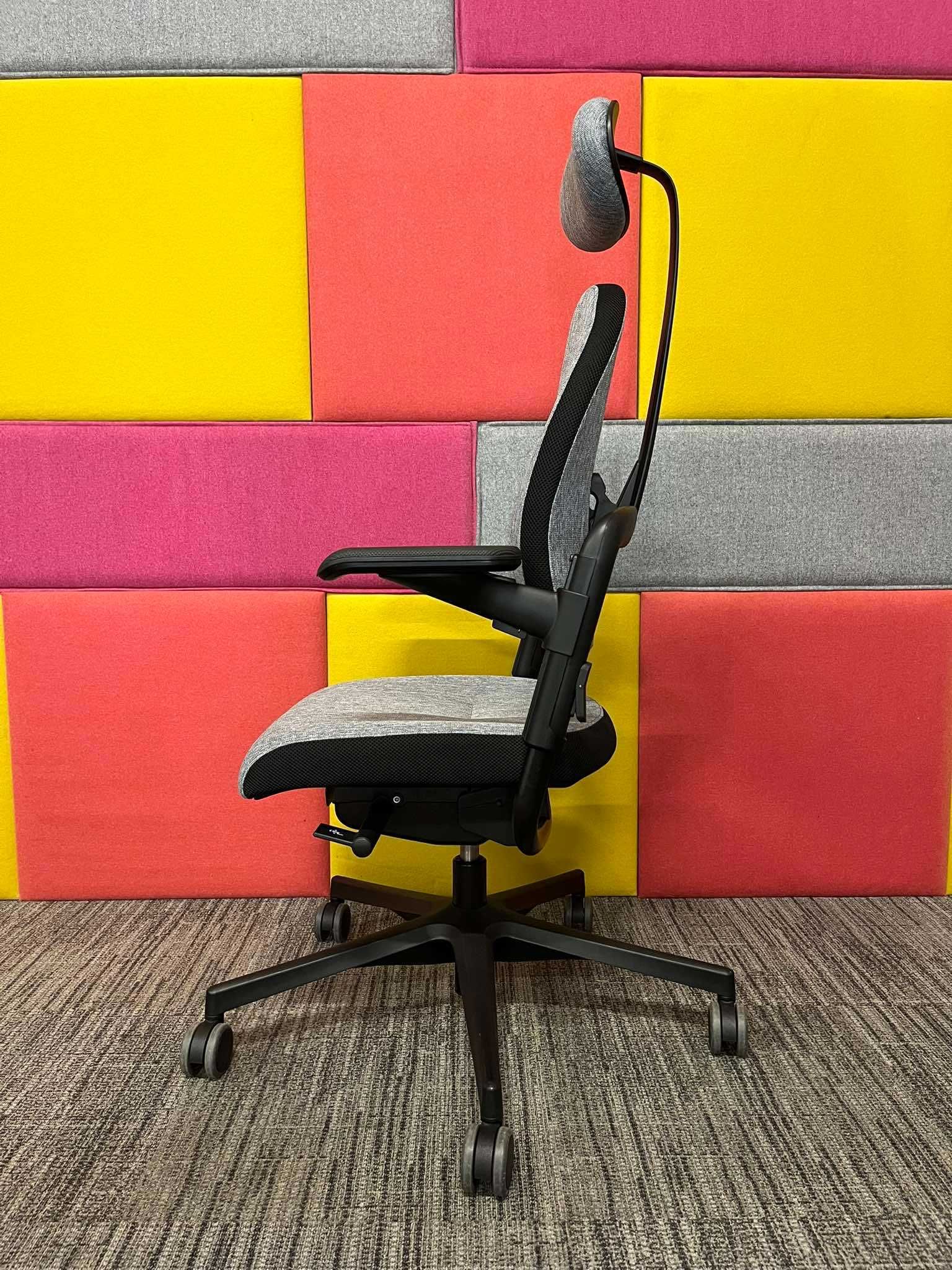 Fotel biurowy ergonomiczny Nowy Styl Xenium Duo-Back unikat !
