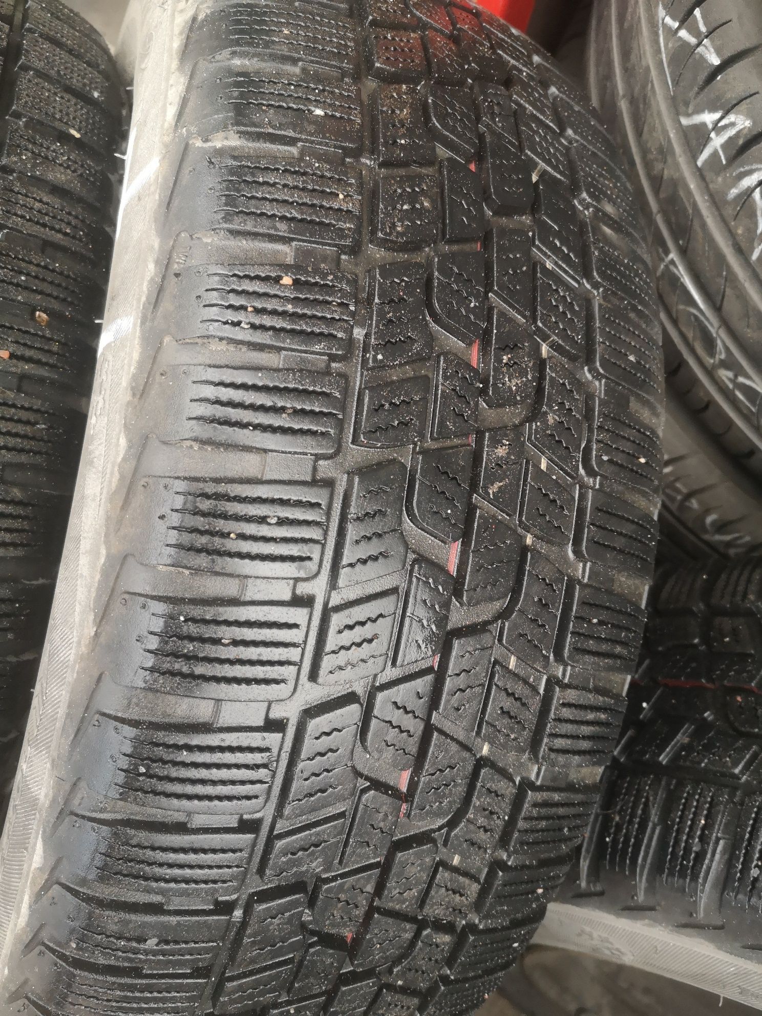 4 koła 205 55 R 16 Opel z czujnikami ciśnienia, opony zimowe Firestone