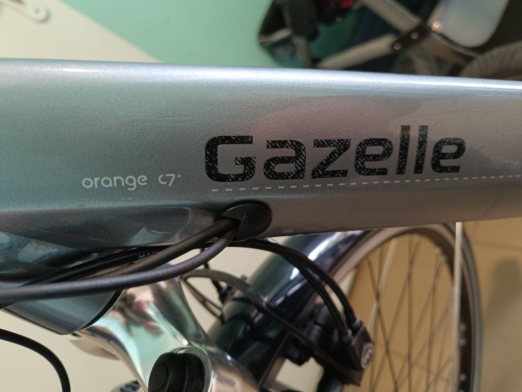 Rower elektryczny Gazelle C7 Orange Shimano Bosch