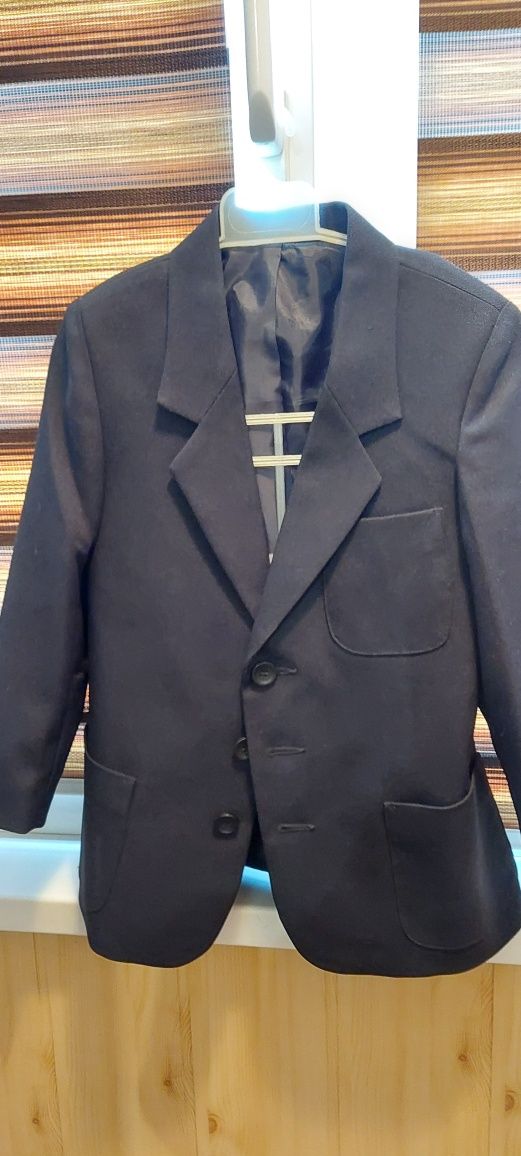 Школьный пиджак черный, размер 116