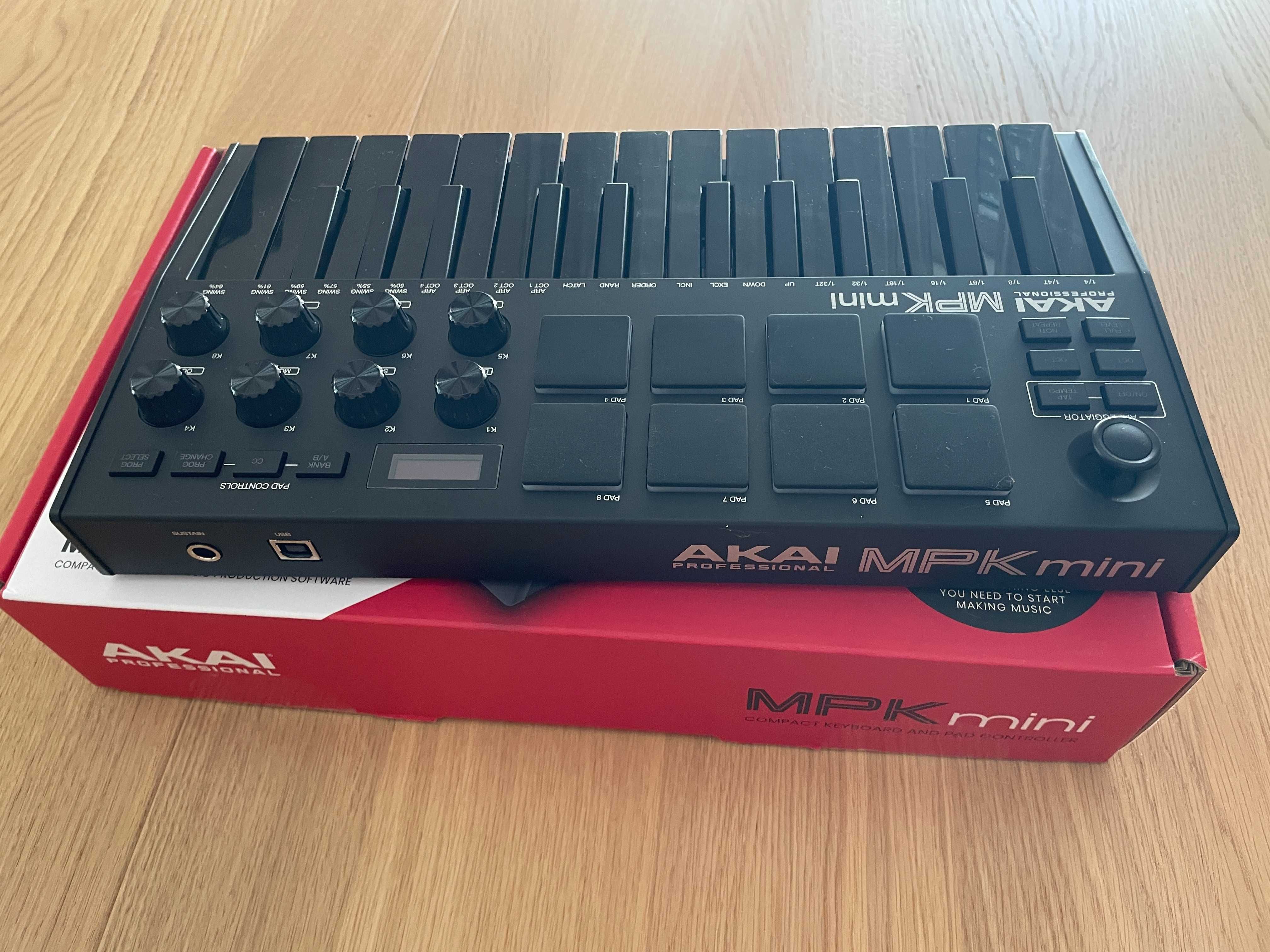 Akai Professional MPK Mini MK3 Black Edition