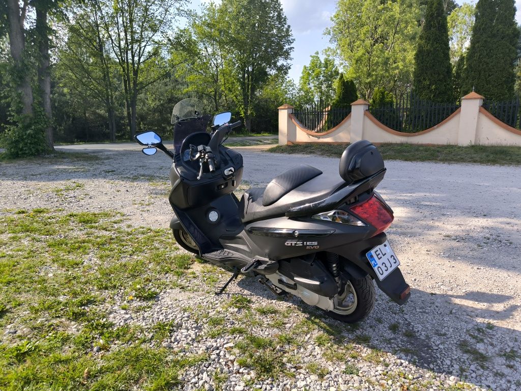 Sprzedam Maxi skuter SYM GTS 125 Evo
