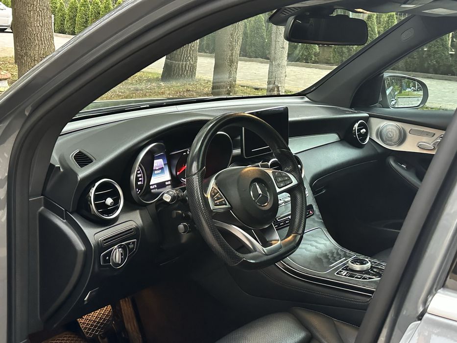 Mercedes Benz GLC 350E 4MATIC  Plug-in hybrid