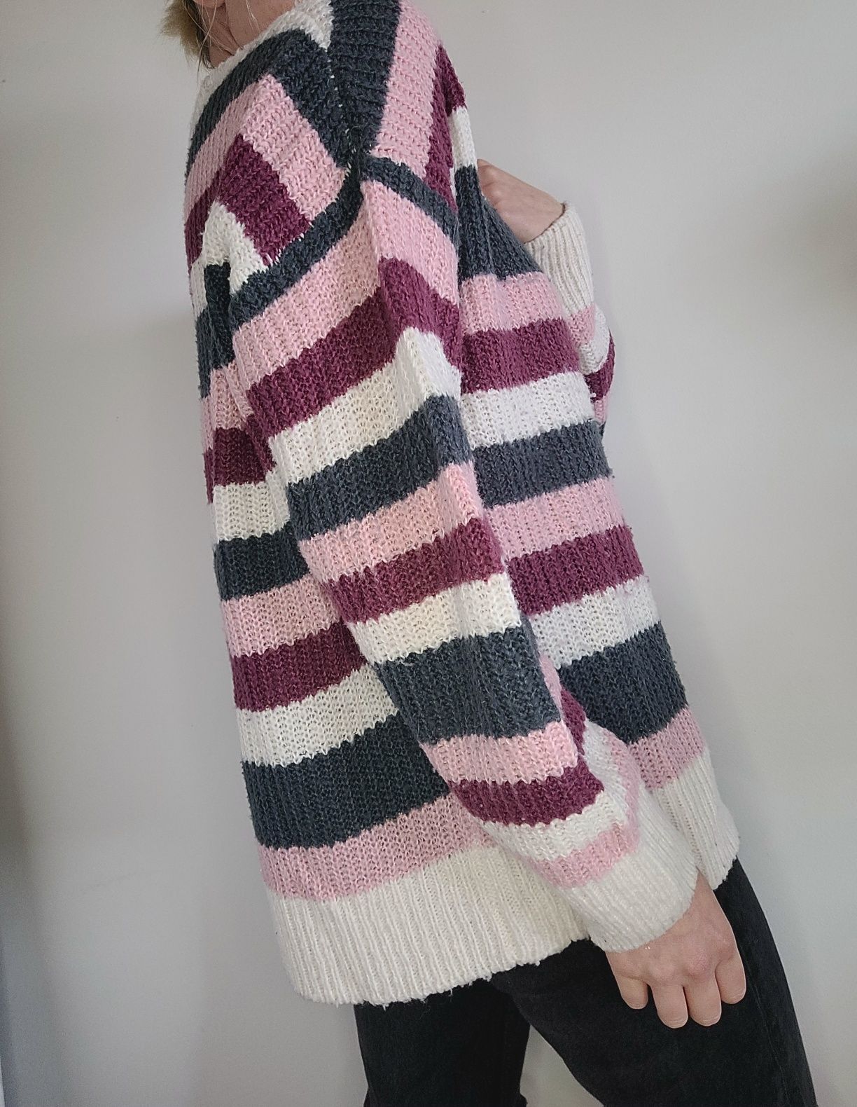 Kolorowy sweter w paski oversize crewneck vintage