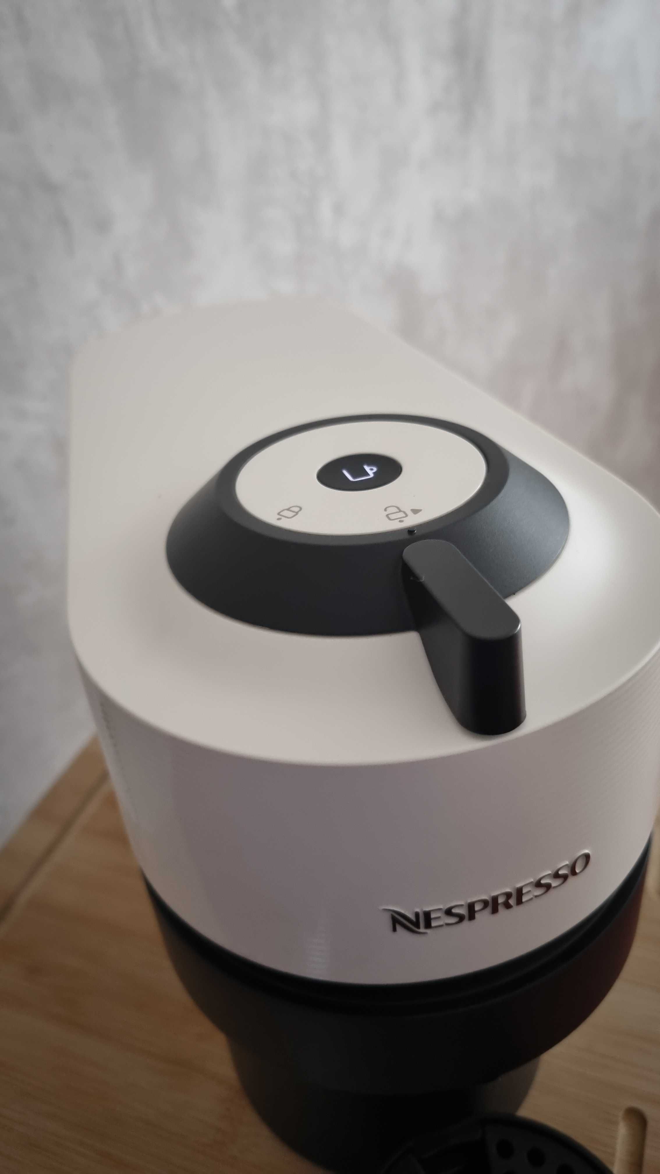 Máquina de Café KRUPS Nespresso Vertuo Pop Branco