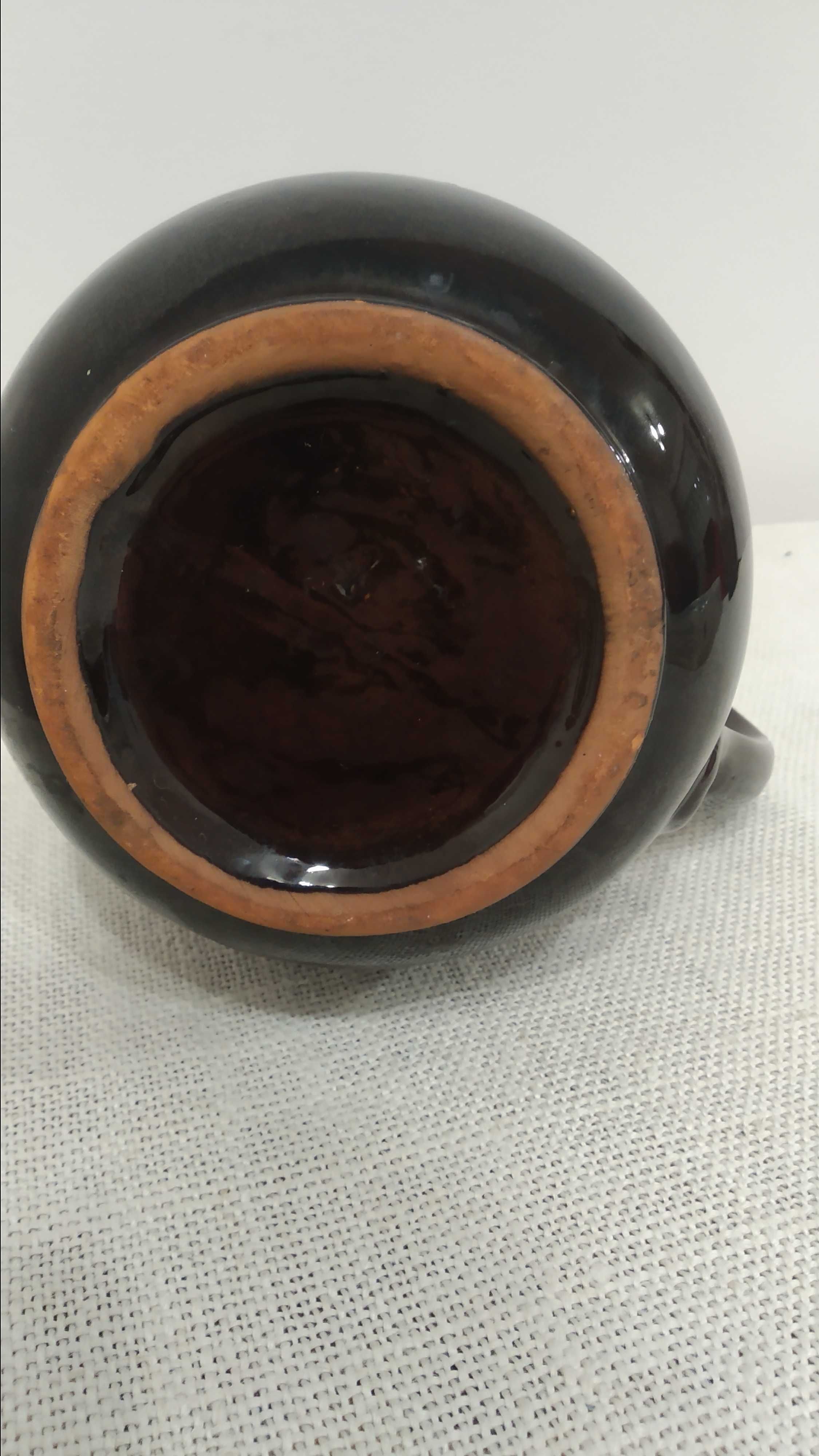 Dzbanek ceramiczny brązowy