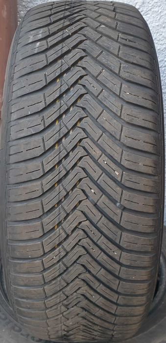 Opona wielosezonowa 205/55 R 16 94 H XL Continental AllSeasonContact