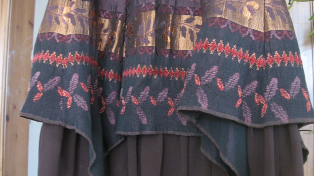 Brązowozłocista spódnica, wesele, komunia... 38/40 M/