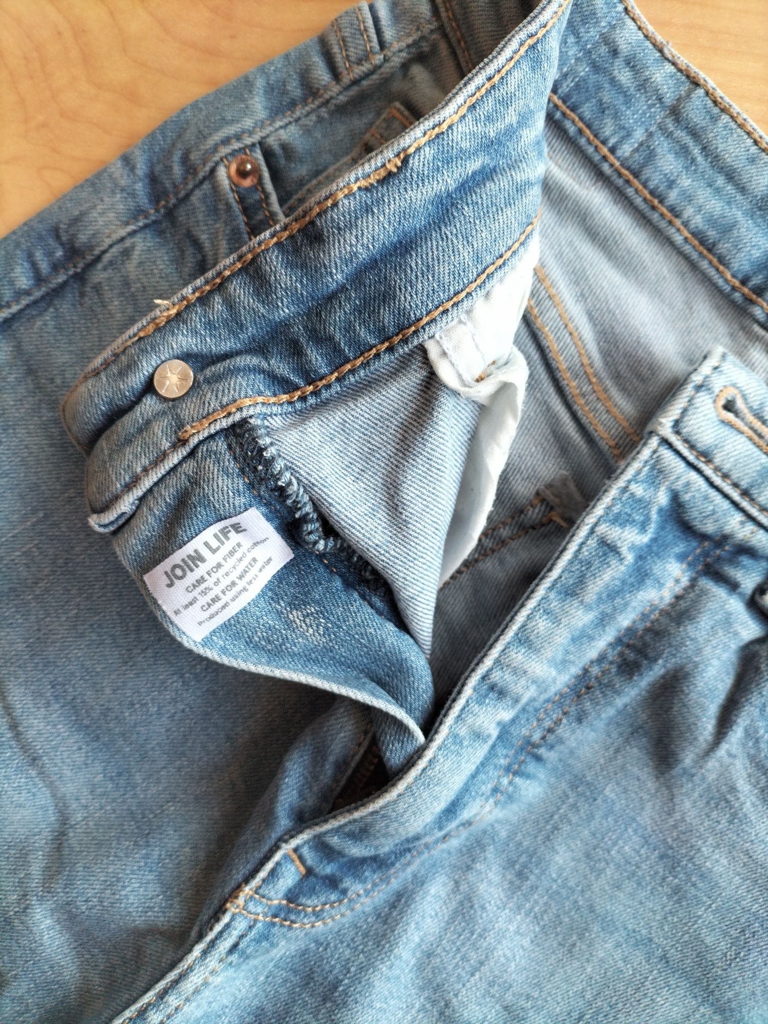 Calças de ganga boca de sino  Bershka