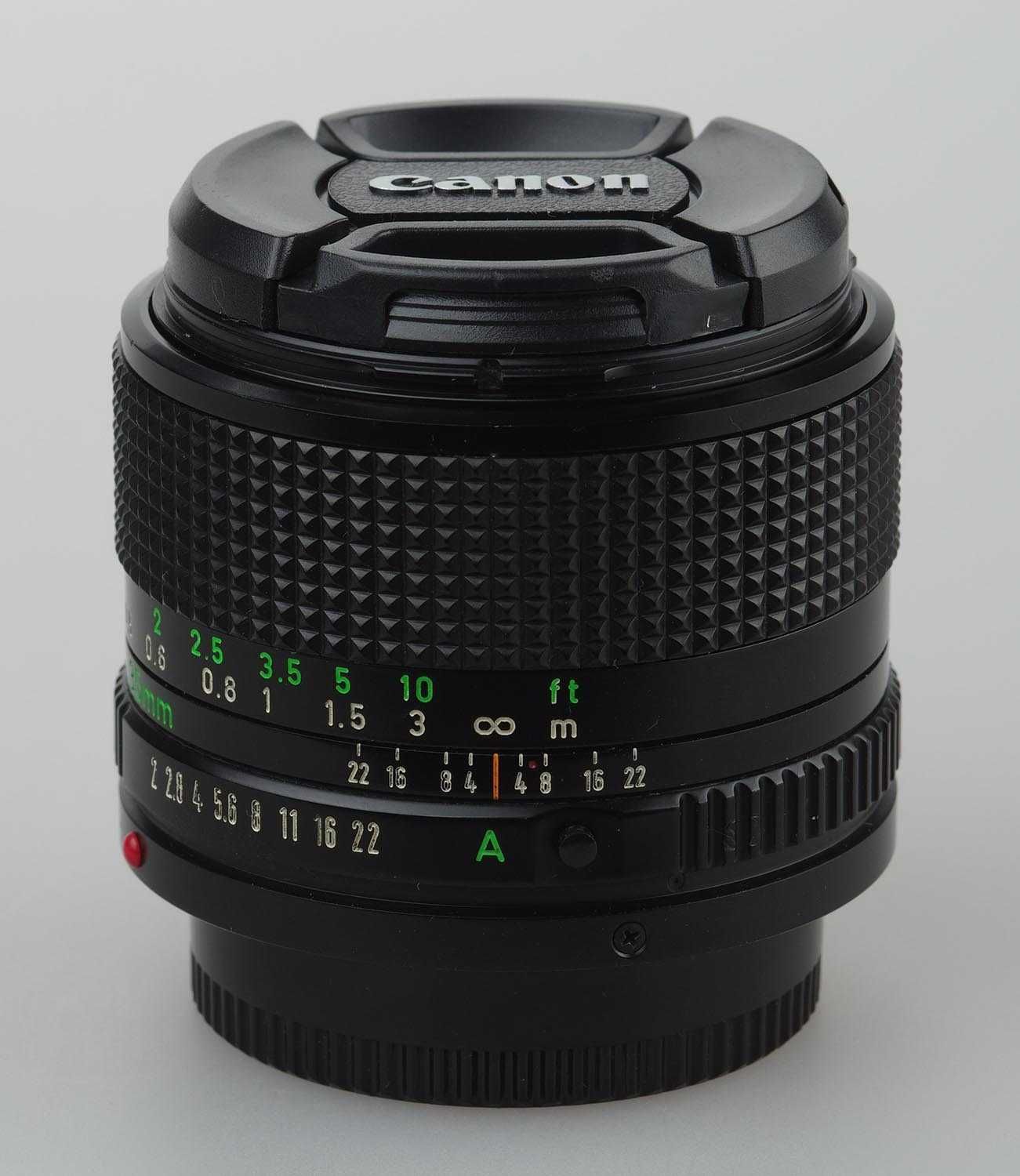 Canon 35/2 FDn якісний мануальний світлосильний ширококутник від Canon