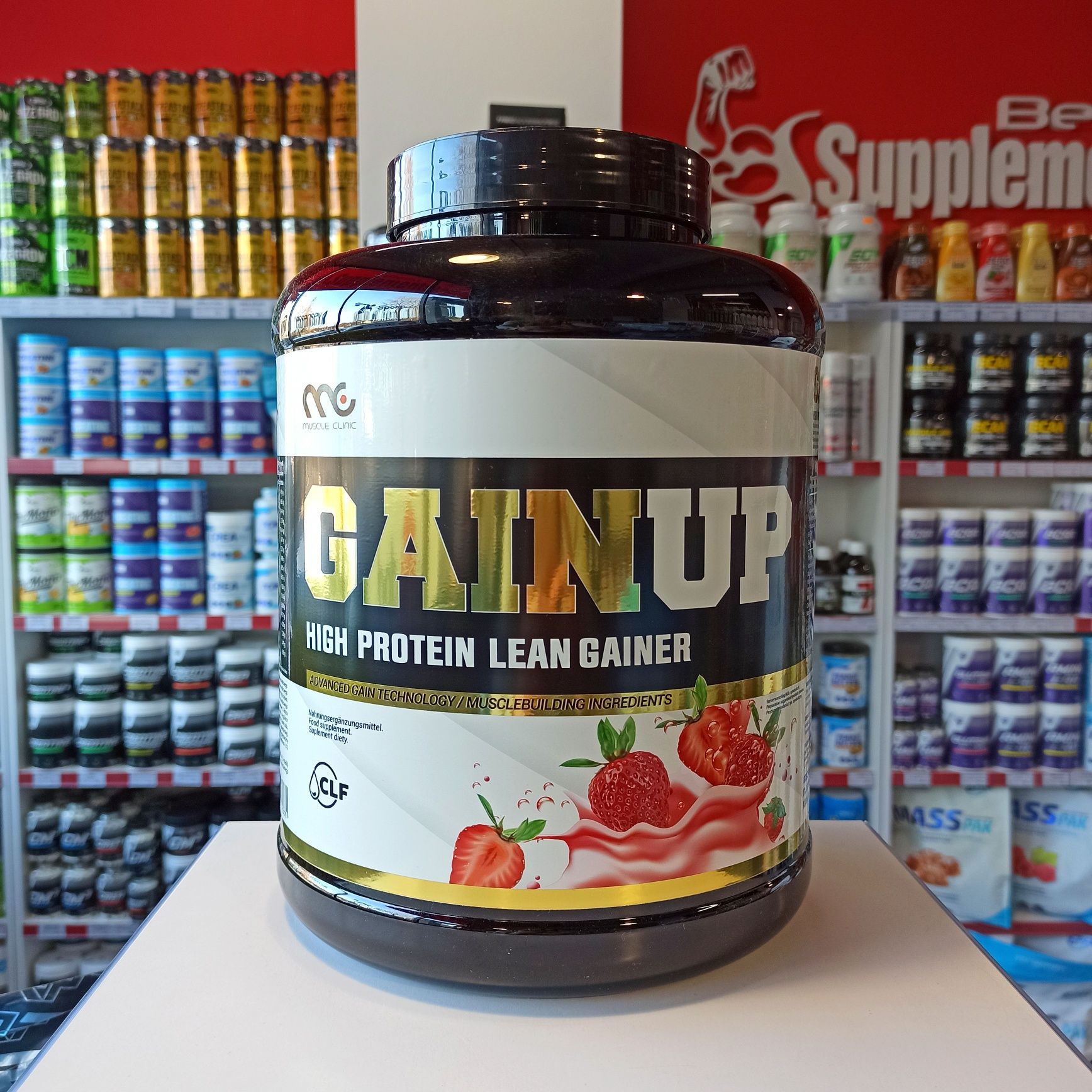 Muscle Clinic GainUp 3000g Gainer Bez Cukru Odżywka na Mase truskawka