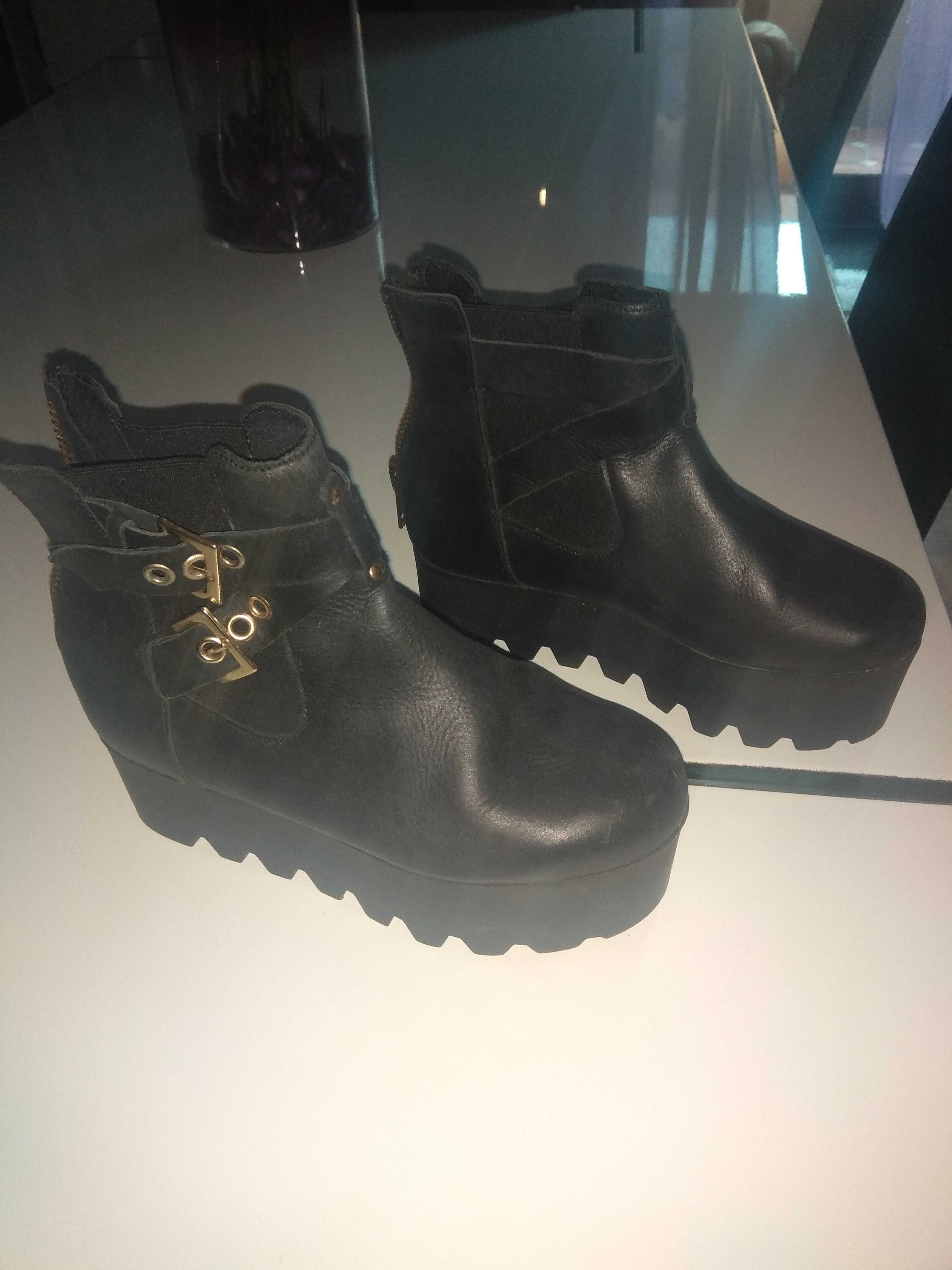 Botas senhora pretas