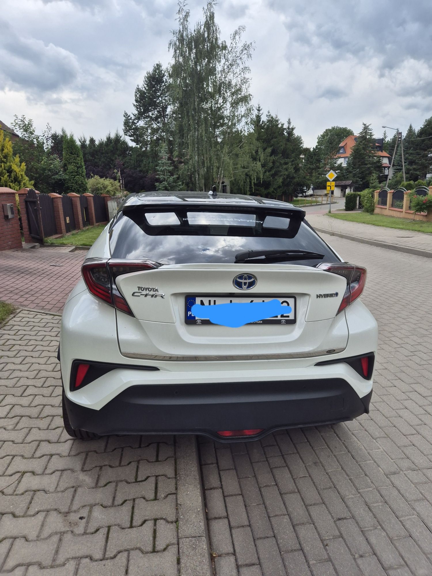 Toyota chr dynamic+ tech+ led+navi