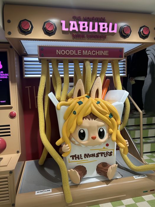 Labubu The Monsters 1:00 A.M.