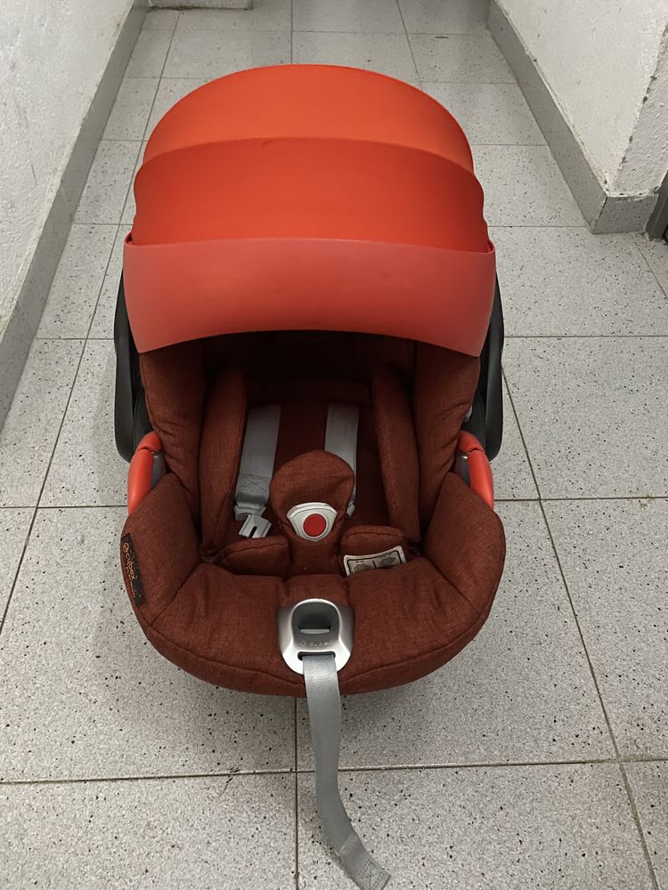 Ovinho Cybex Cloud Z - i size - cor de laranja