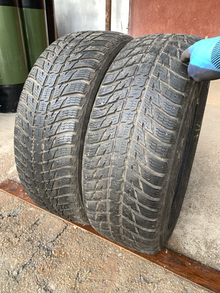 Резина шини колеса гума r17 235/65 nokian зима