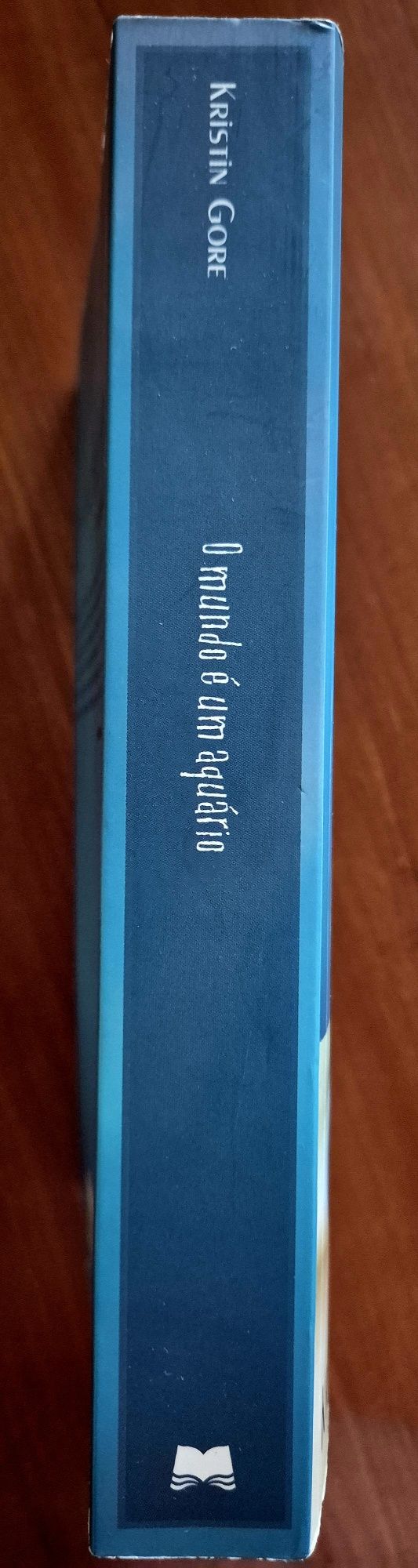 Livro "O mundo é um aquário"