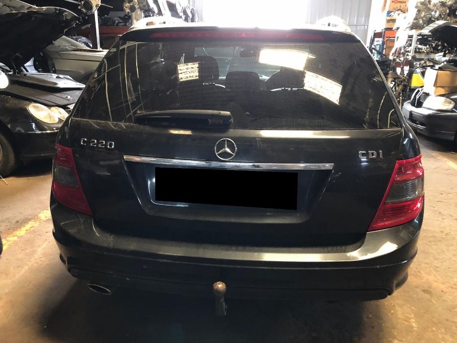Mercedes C220 CDI Station W204 Blueefficiency de 2010 para peças