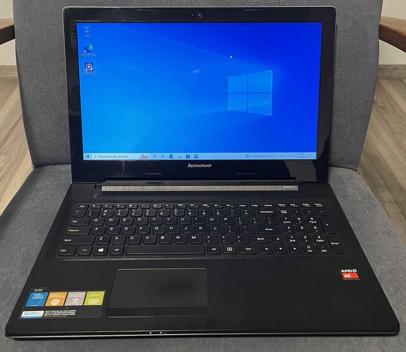 Laptop LENOVO G50 AMDA6 4x1,8GHz,8GB RAM,SSD512GB,WIN10